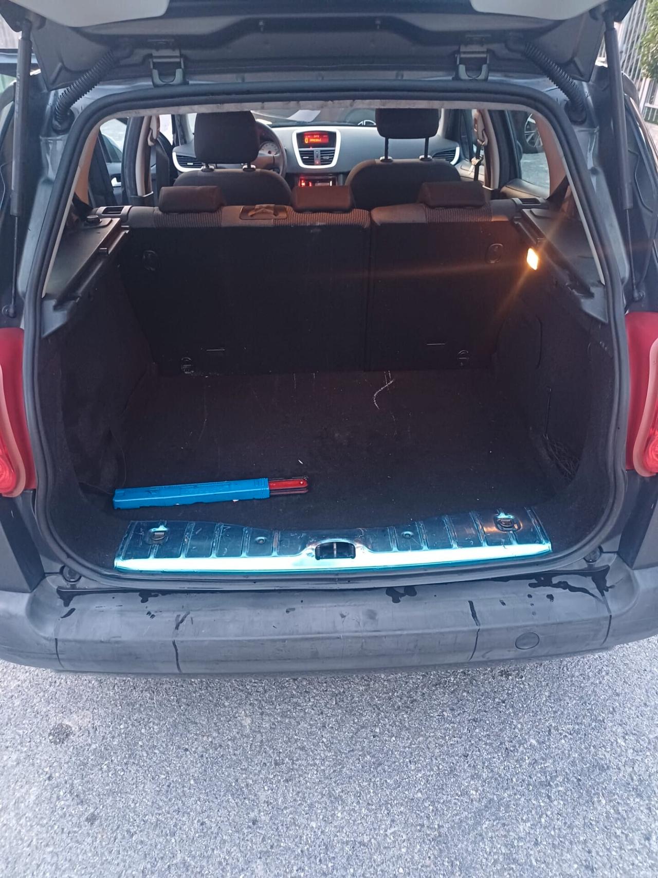 Peugeot 207 1.4 8V 75CV SW Energie Sport ECO GPL