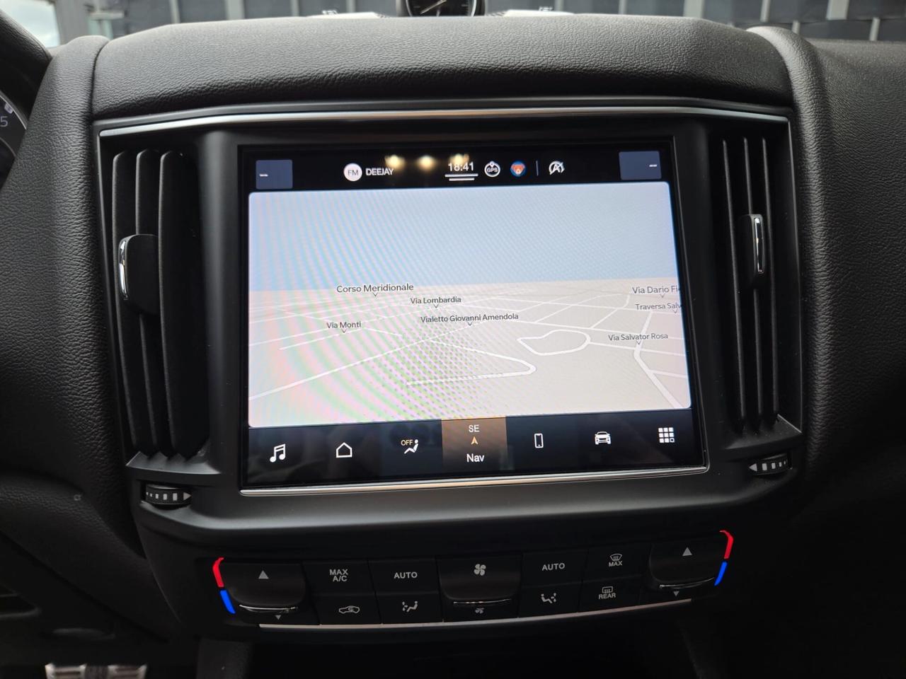 Maserati Levante V6 350 CV Q4 Gransport