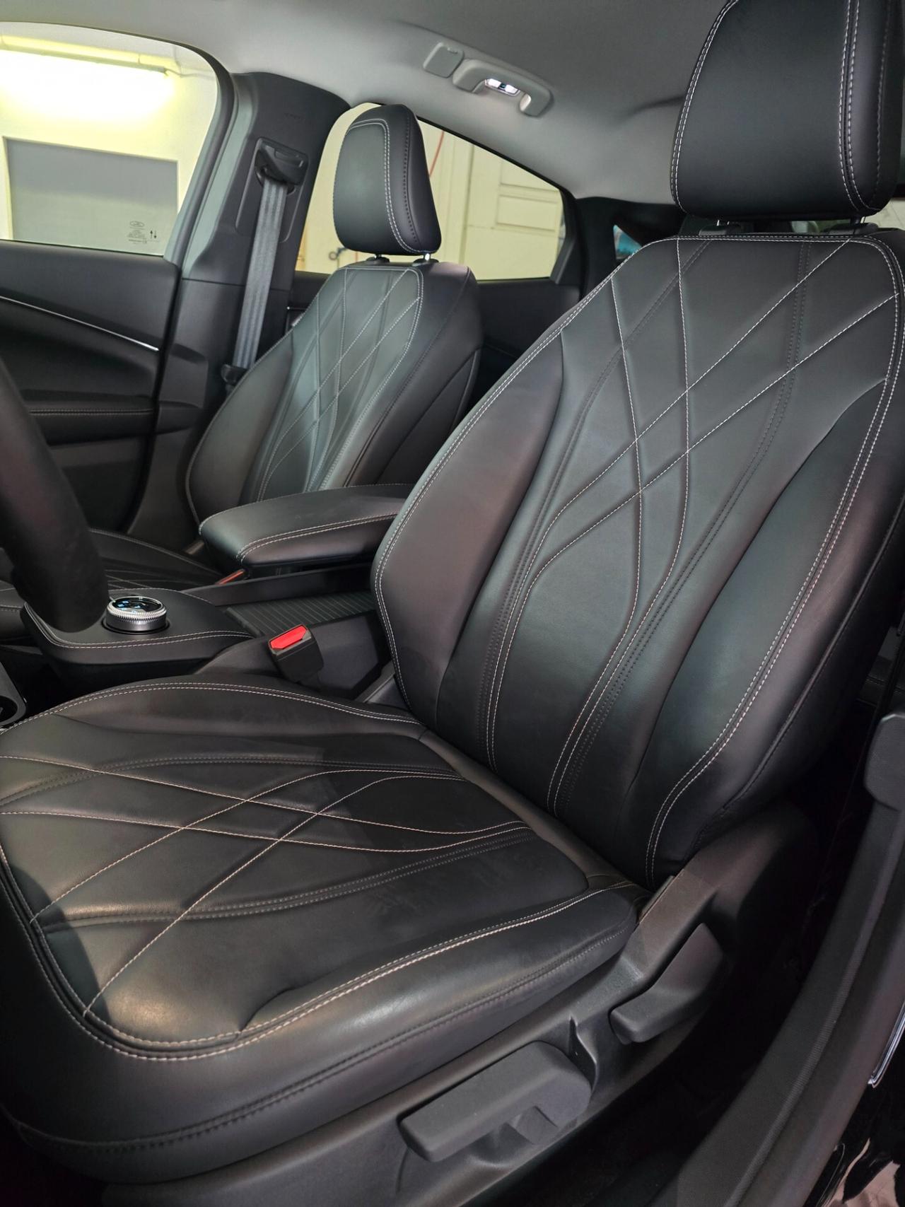 Ford Mustang Mach-E Elettrico Standard 269CV