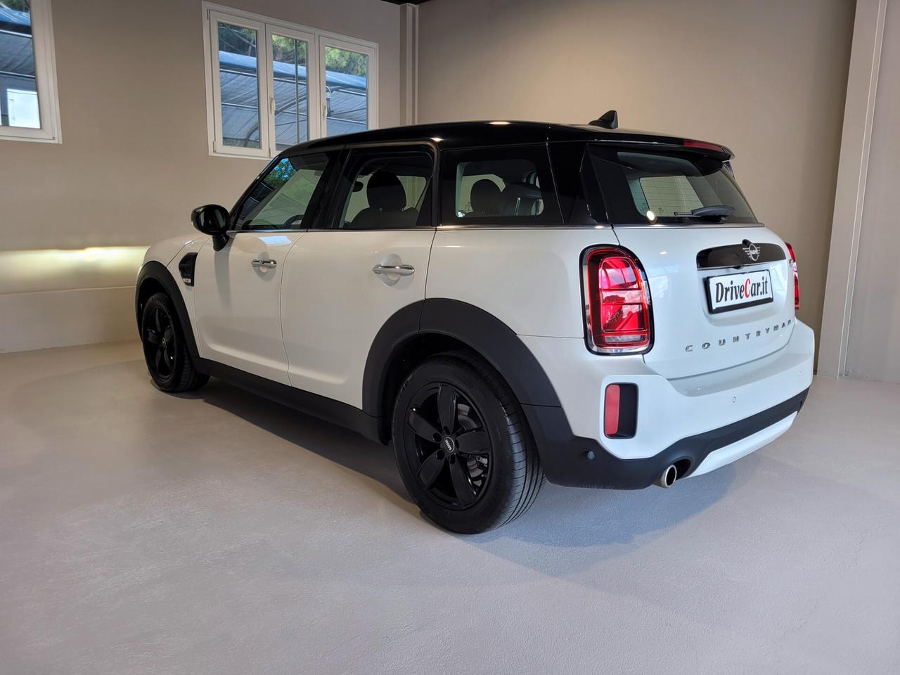 MINI Cooper Countryman 1.5 BENZINA AUT LED PELLE NAVI PDC RETROC. APPLEC