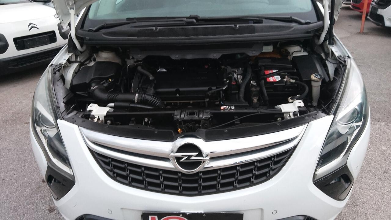 Opel Zafira 1.6 benzina metano 7 posti