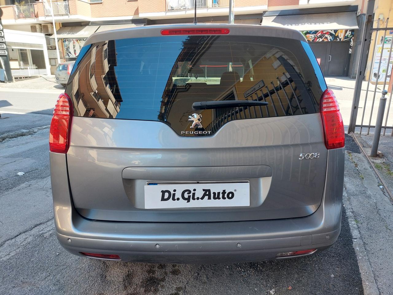 Peugeot 5008 1.6 HDi 115CV Allure 85Kw