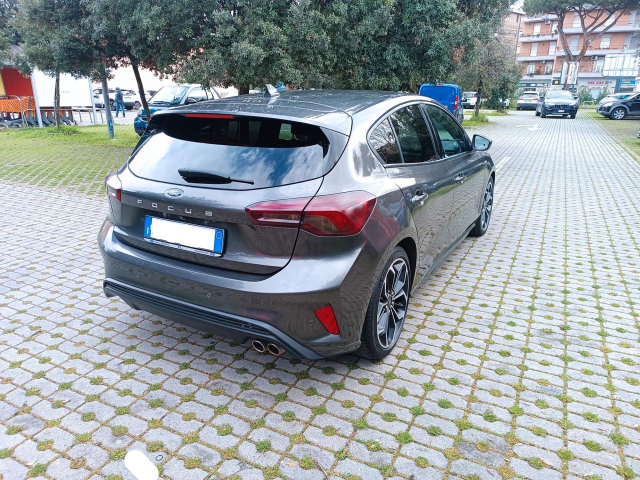 Ford Focus 1.0 EcoBoost 125 ST line