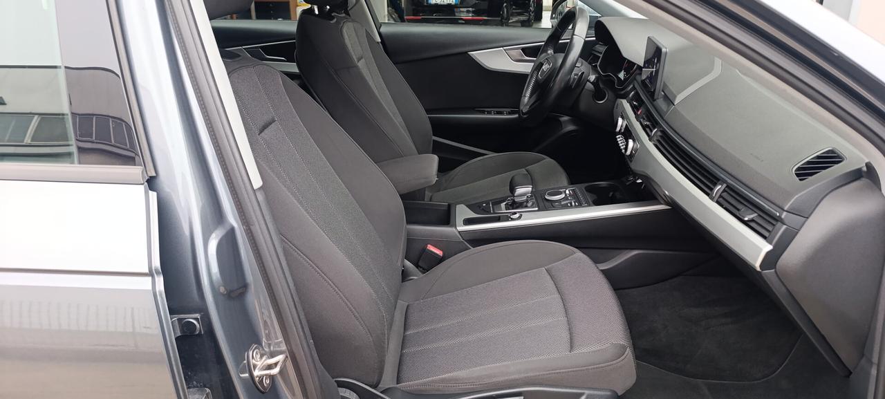 Audi A4 35 Avant 2.0 TDI 150 CV ultra S tronic Business