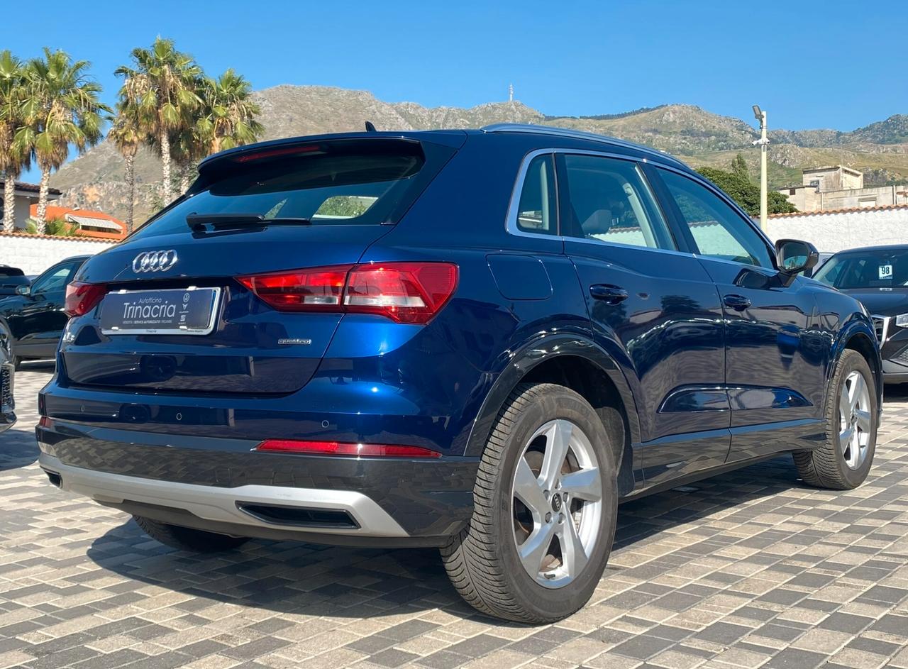 Audi Q3 Business Advanced 2.0 TDI 150CV s-tronic quattro 35
