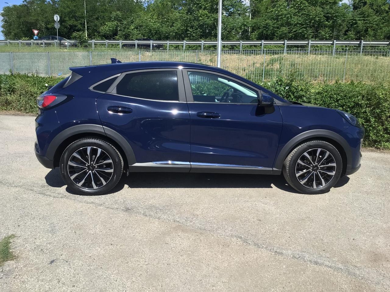 Ford Puma 1.0 EcoBoost Hybrid 125 CV Titanium