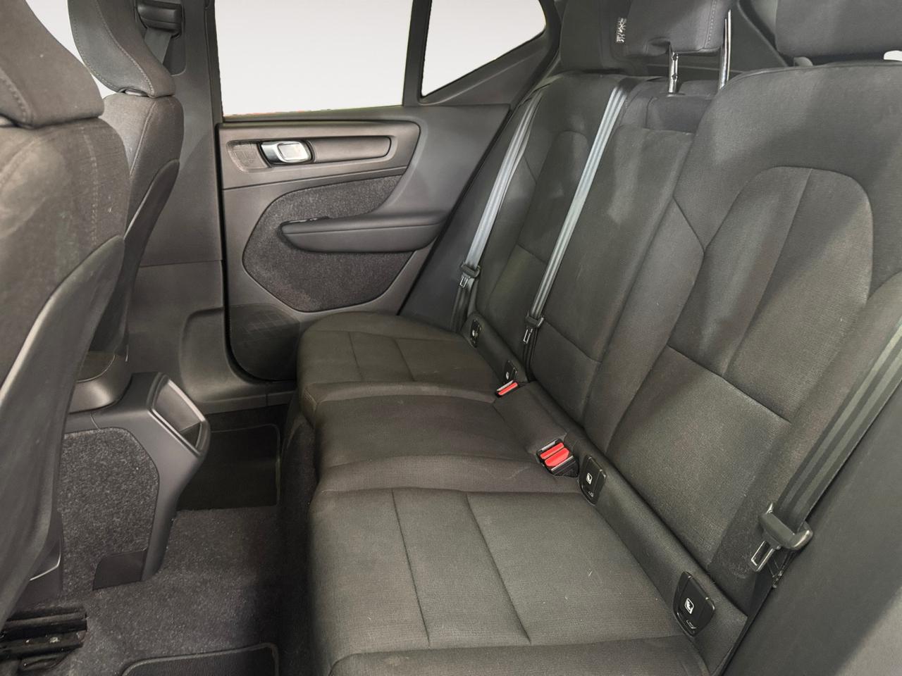 VOLVO XC40 1.5 t2 Momentum