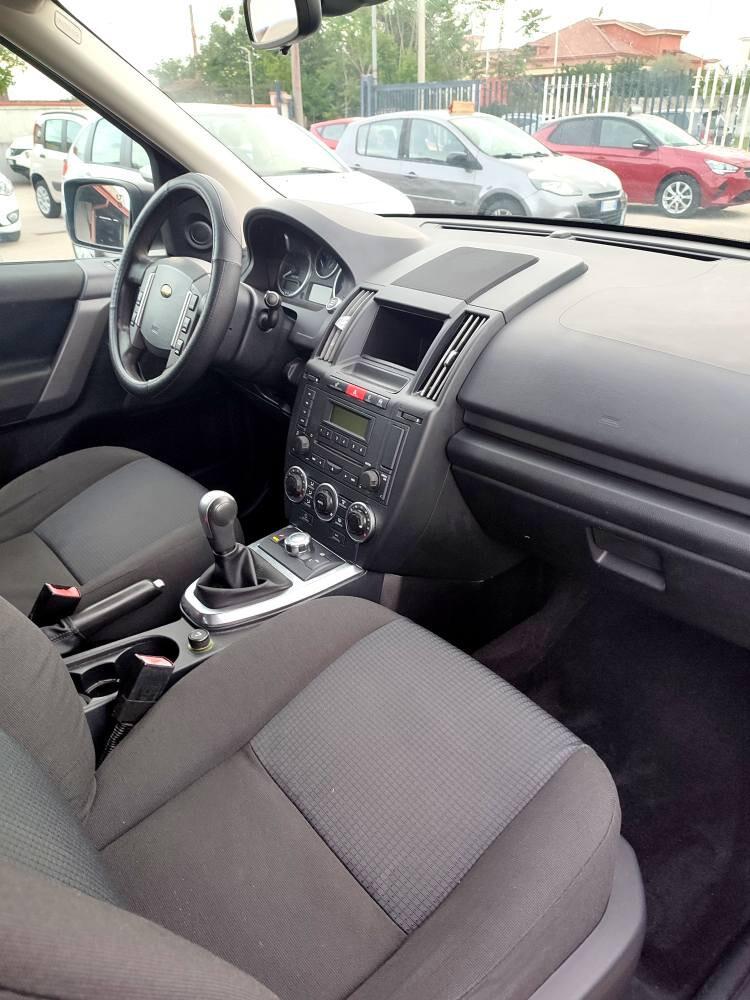 Land Rover Freelander 2.2 TD4 S.W. SE