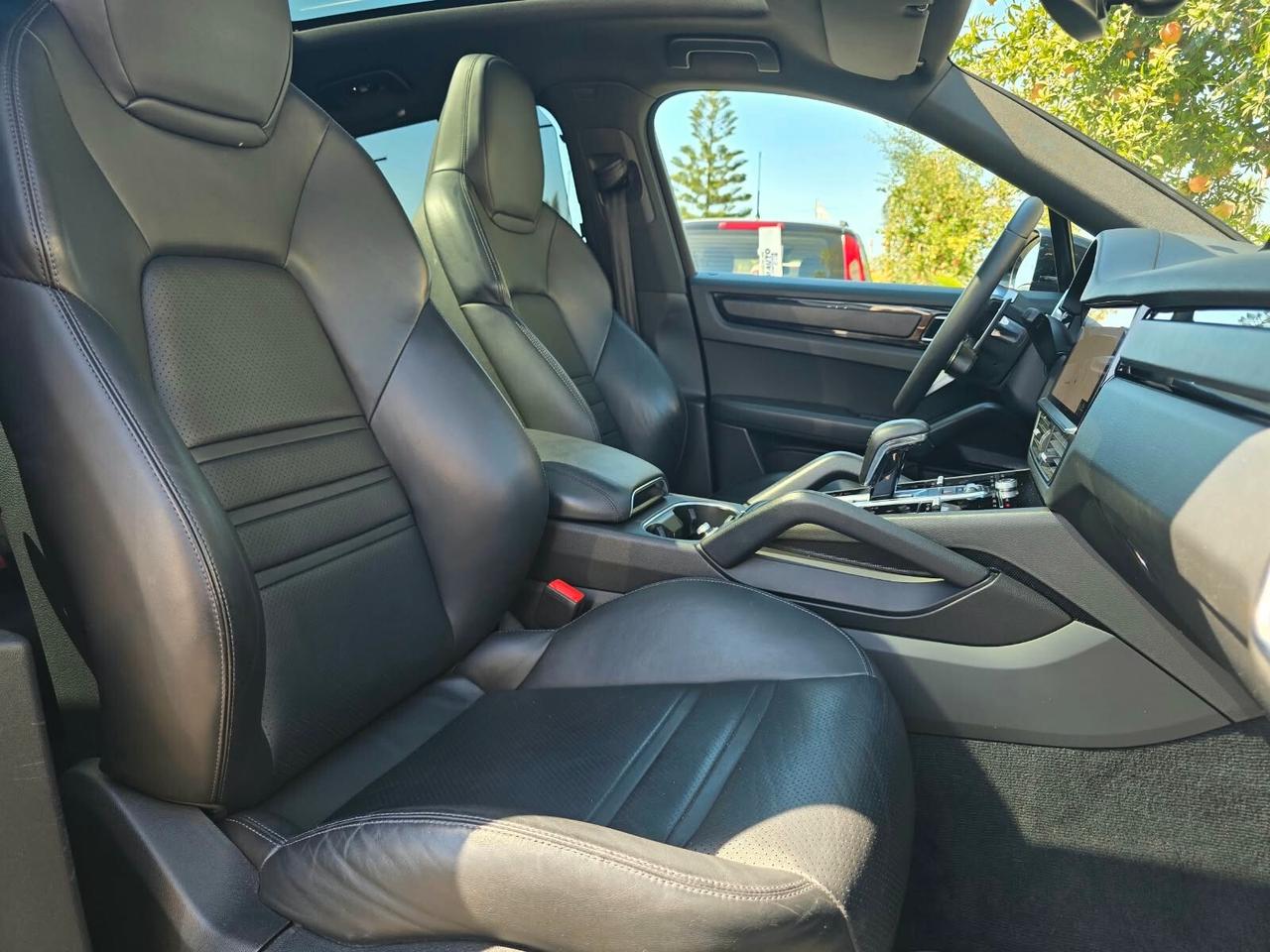 Porsche Cayenne E-HYBRID