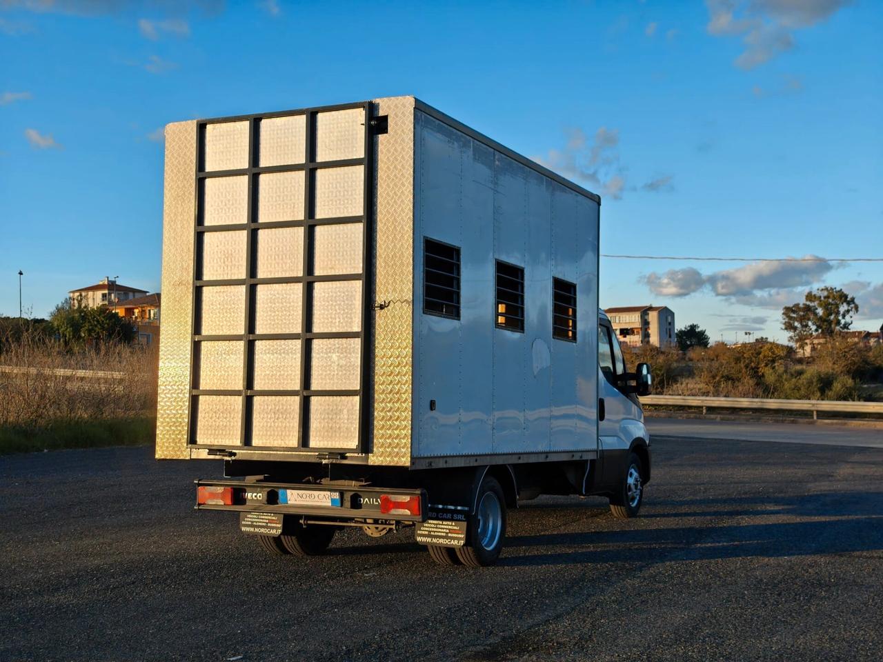 IVECO DAILY 35C13 2.3 ALLESTIMENTO TRASPORTO ANIMALI