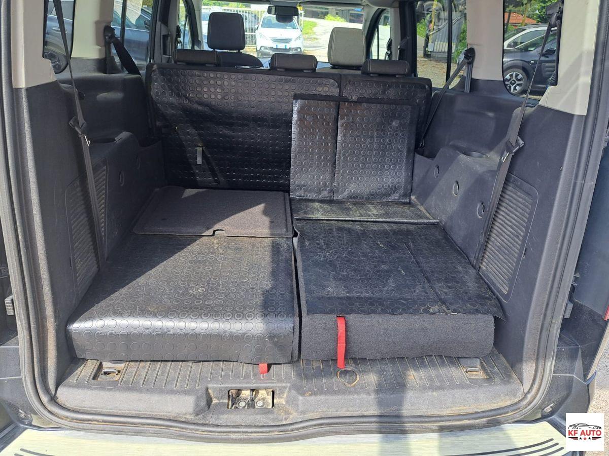 FORD - Tourneo Connect - Connect 7 1.6 TDCi 115 CV Titanium¨gancio traino