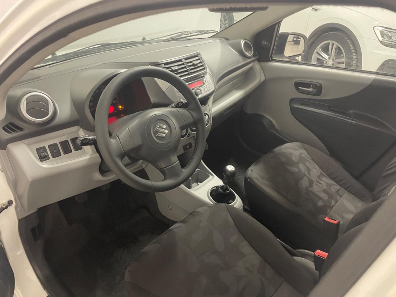 Suzuki Alto 1.0 VVT GLX Perfetta !