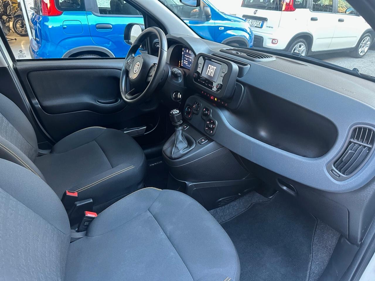 Fiat Panda 1.0 Icon Hybrid Pandina 03/25 KM.17931