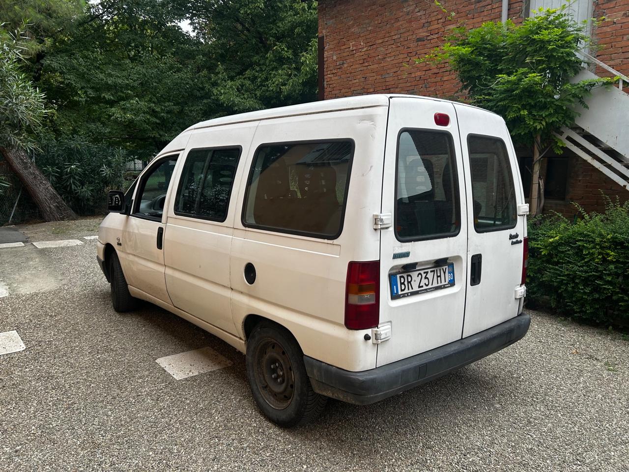 Fiat Scudo 2.0 JTD (94 CV) Combi 9 posti EL