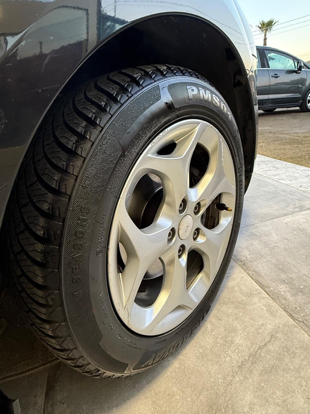 Ford Focus CC Focus+ 1.6 TDCi (90CV) 5p.