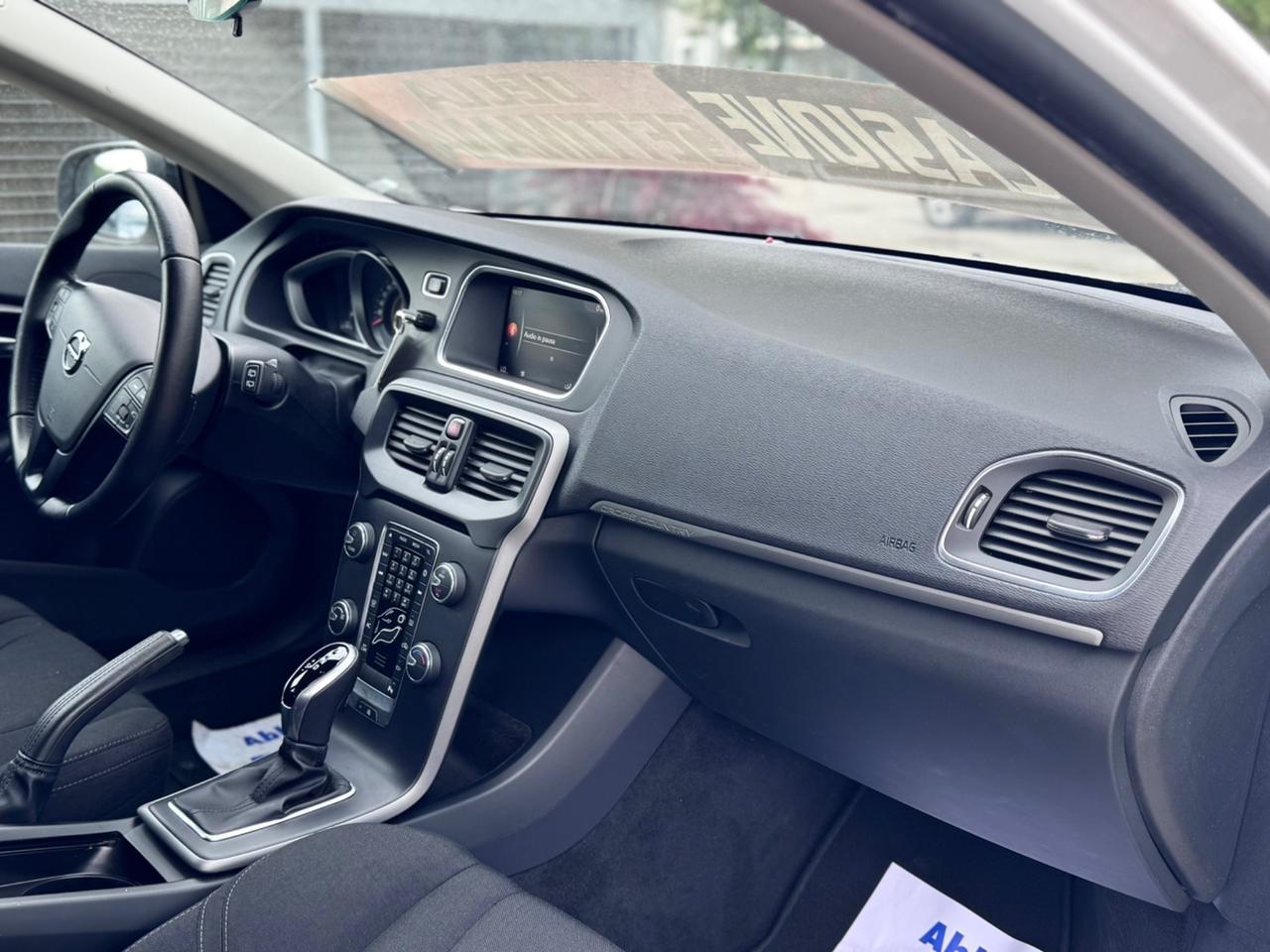 Volvo V40 Cross Country 2.0 Diesel Euro 6 2017