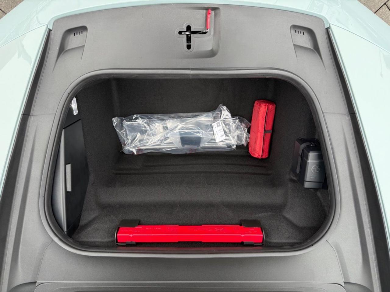 PORSCHE 911 Carrera 4 GTS Cabriolet 2.0*Bose-Matrix-Alcantara*