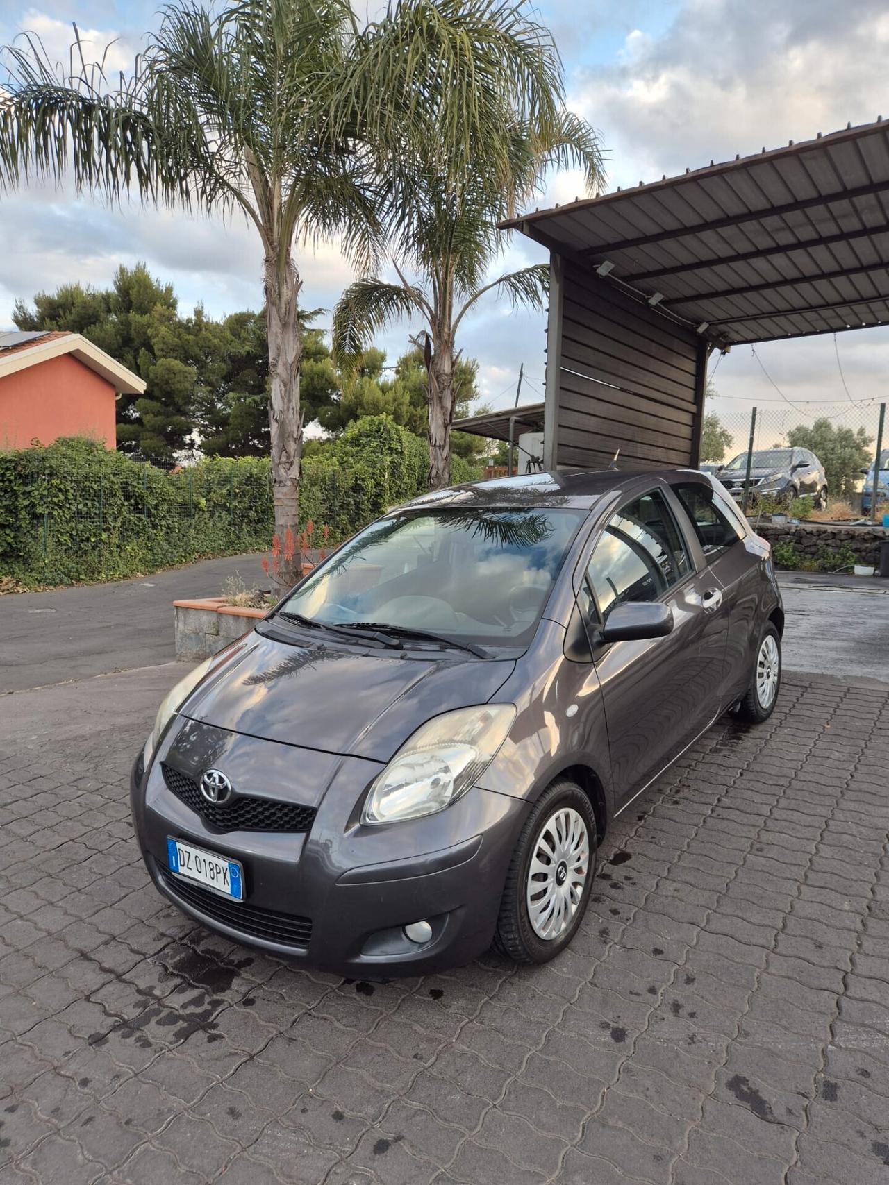 Toyota Yaris 1.4 D-4D DPF 3 porte M-MT Sol