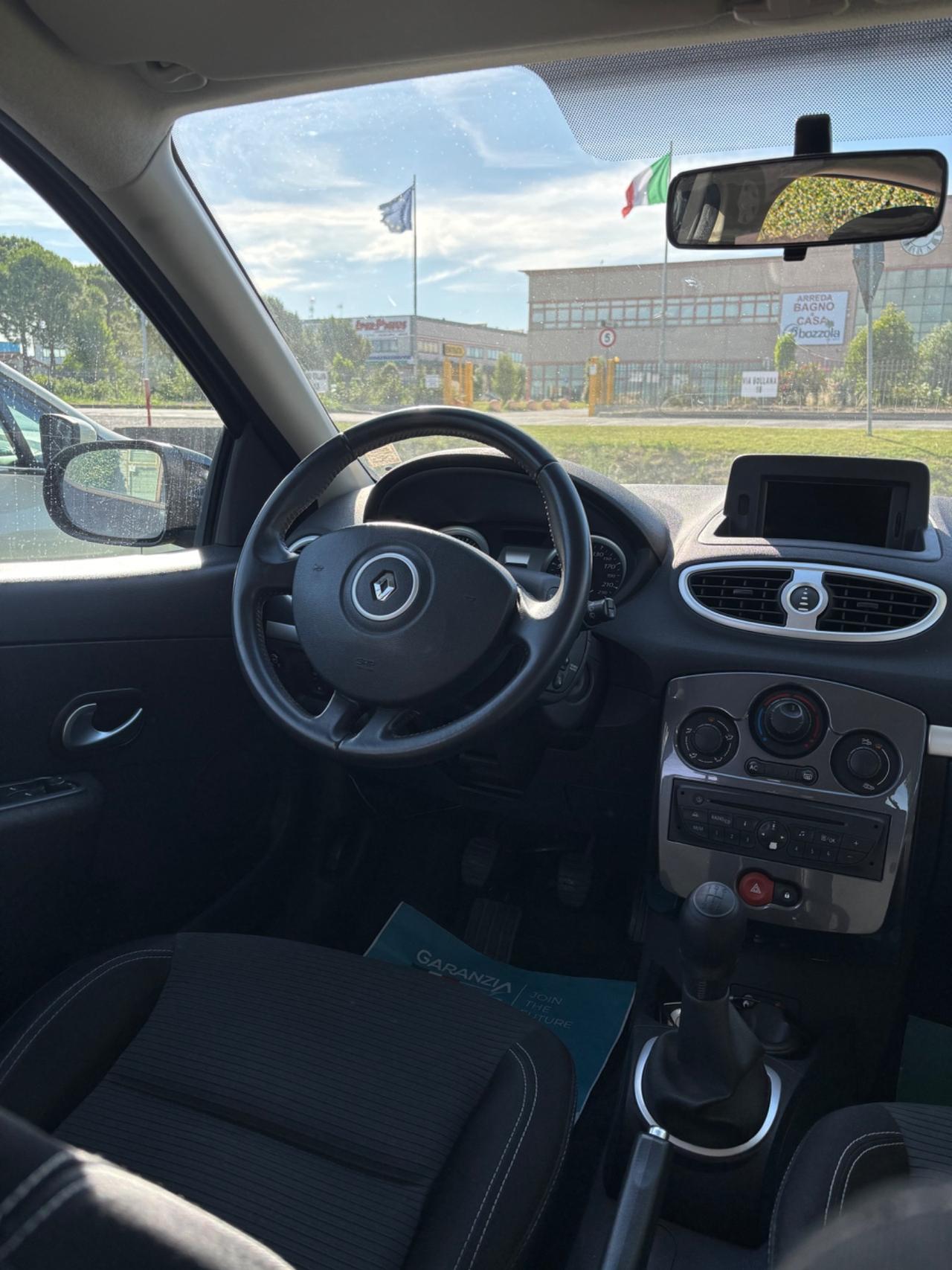 Renault Clio 1.2 16V 5 porte GPL Dynamique