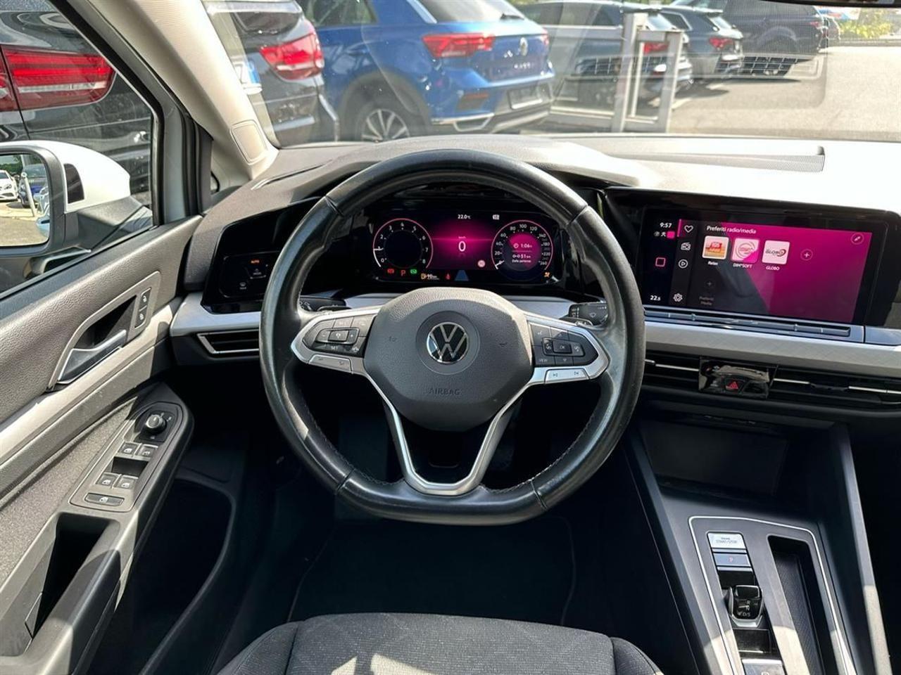 VOLKSWAGEN Golf 1.5 eTSI 150 CV EVO ACT DSG Life