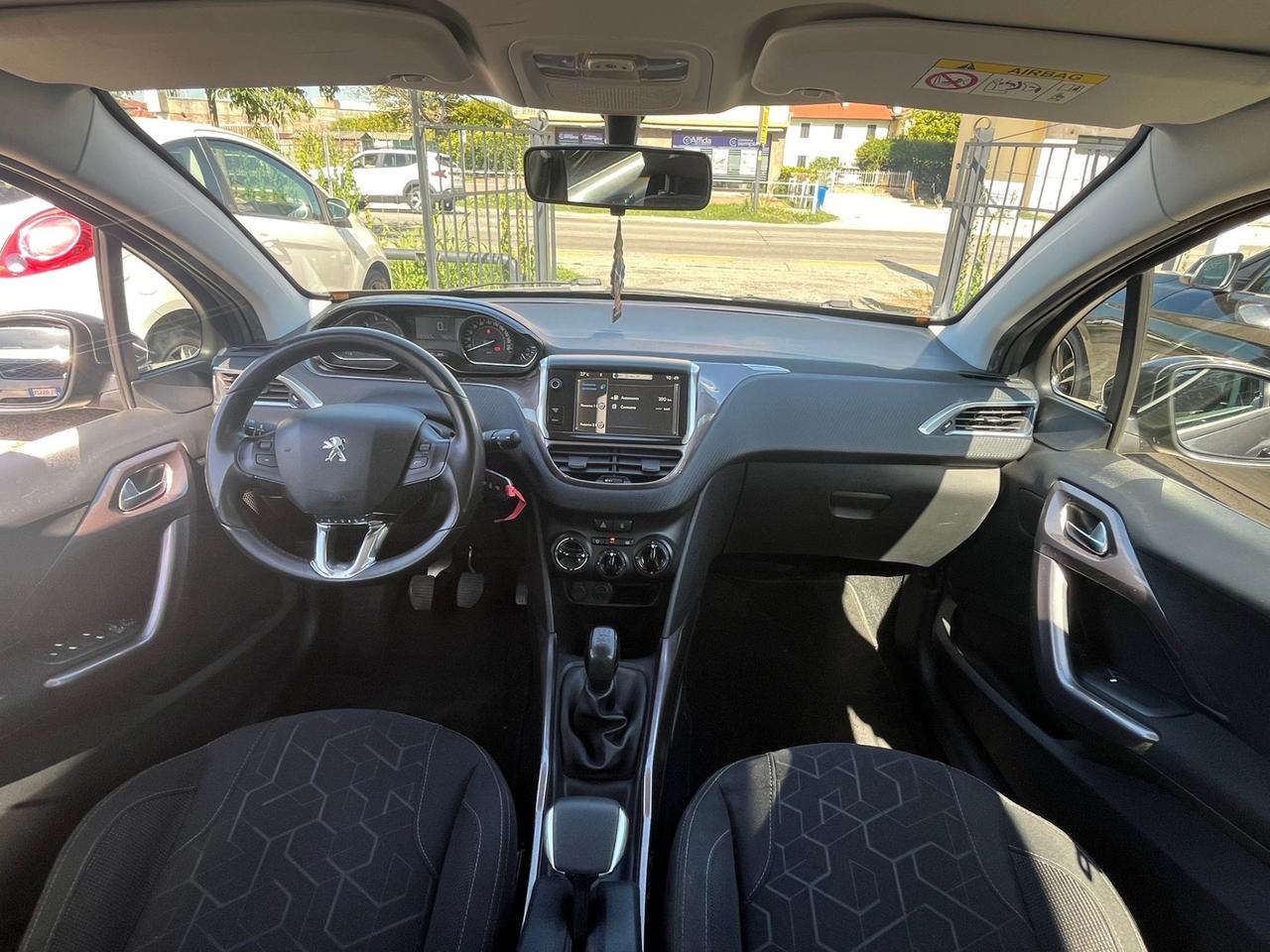 Peugeot 2008 PureTech 82 Access