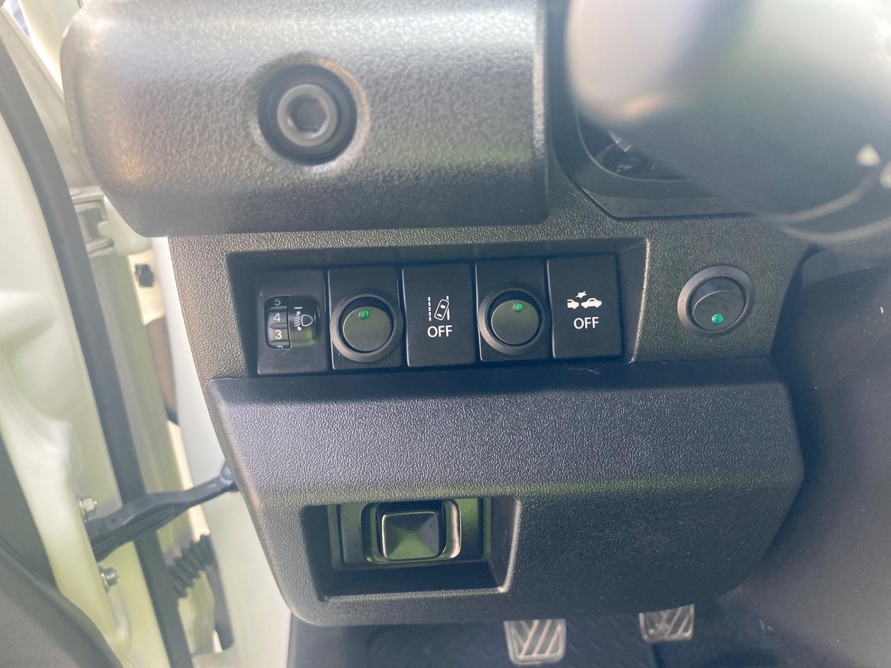 Suzuki Jimny 1.5 5MT PRO (N1)