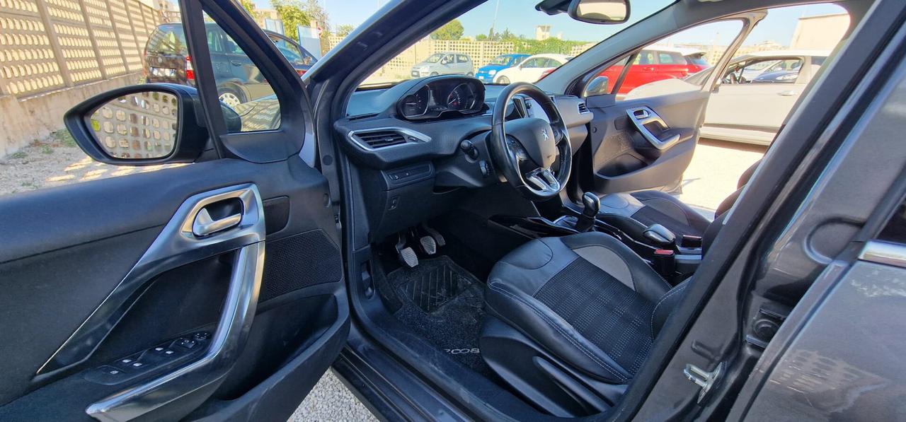 Peugeot 2008 1.2 Benz Black Matt 2015 CRONO CASA MADRE