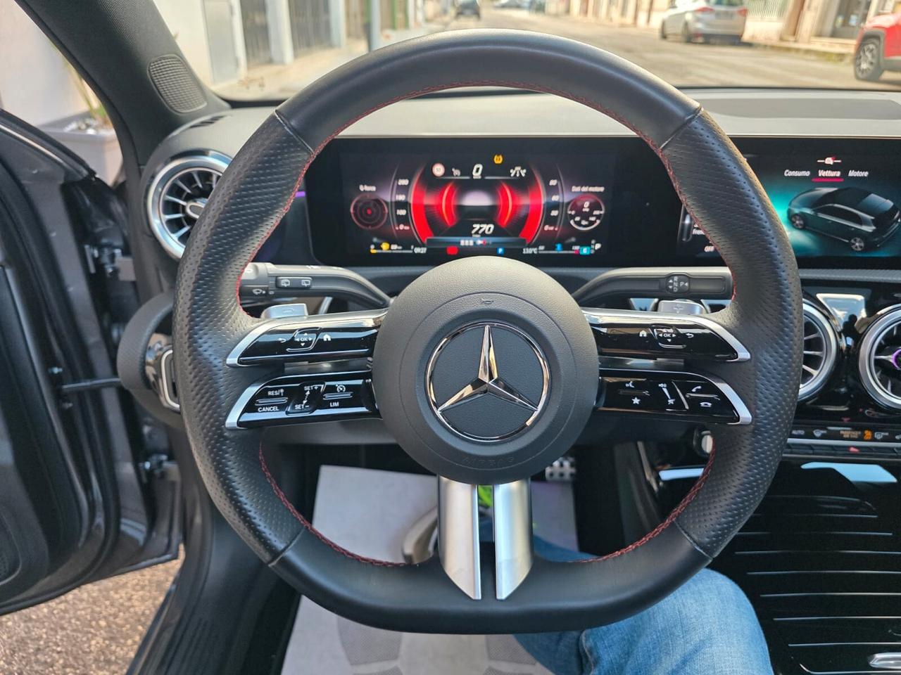 Mercedes A 180 d 1950 cc AMG/Premium/Tetto/Luci Ambiente...