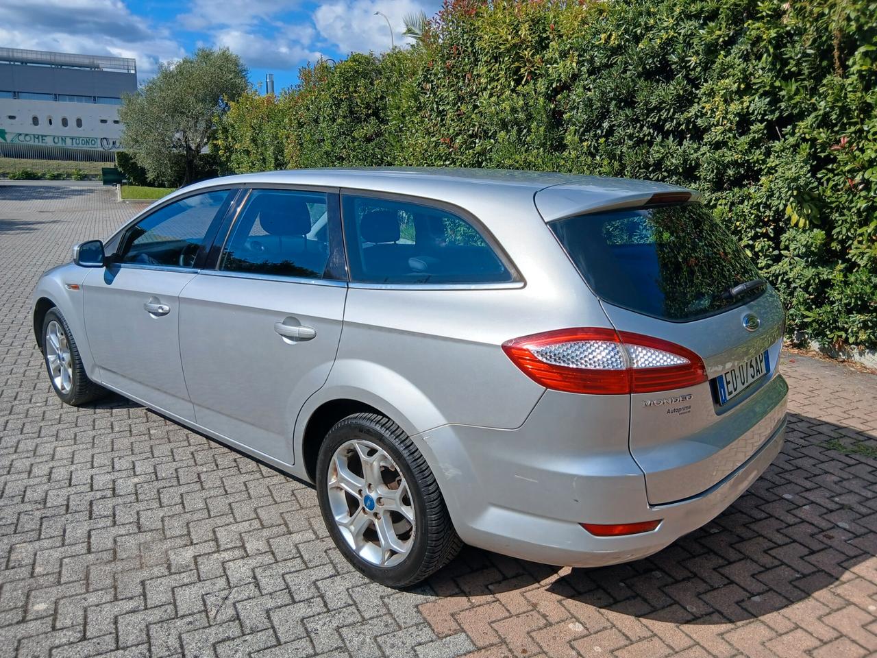 Ford Mondeo 2.0 TDCi 140 CV Station Wagon Titanium DPF