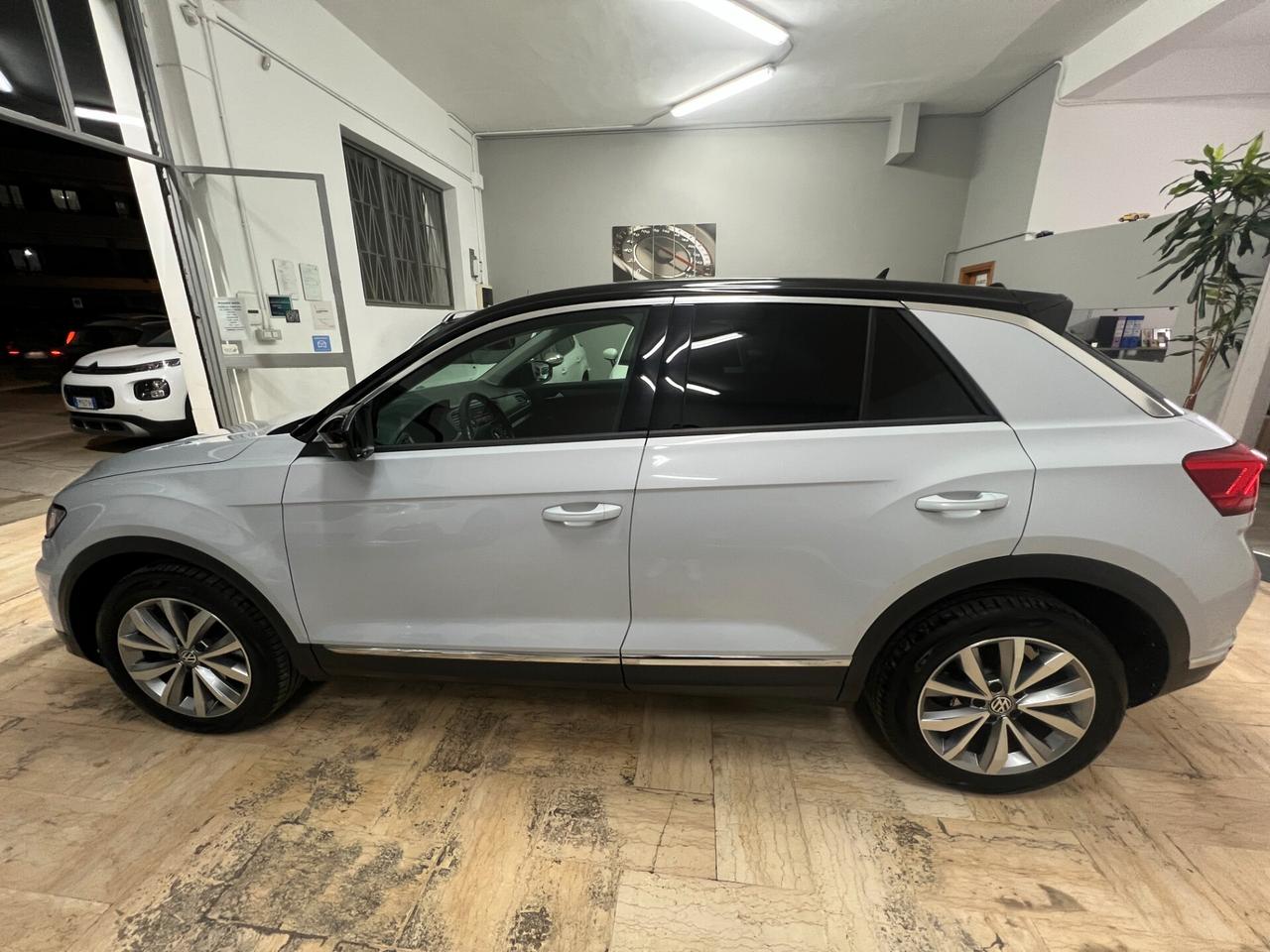 Volkswagen T-Roc 2.0 TDI SCR 150 CV DSG Business BlueMotion Technology