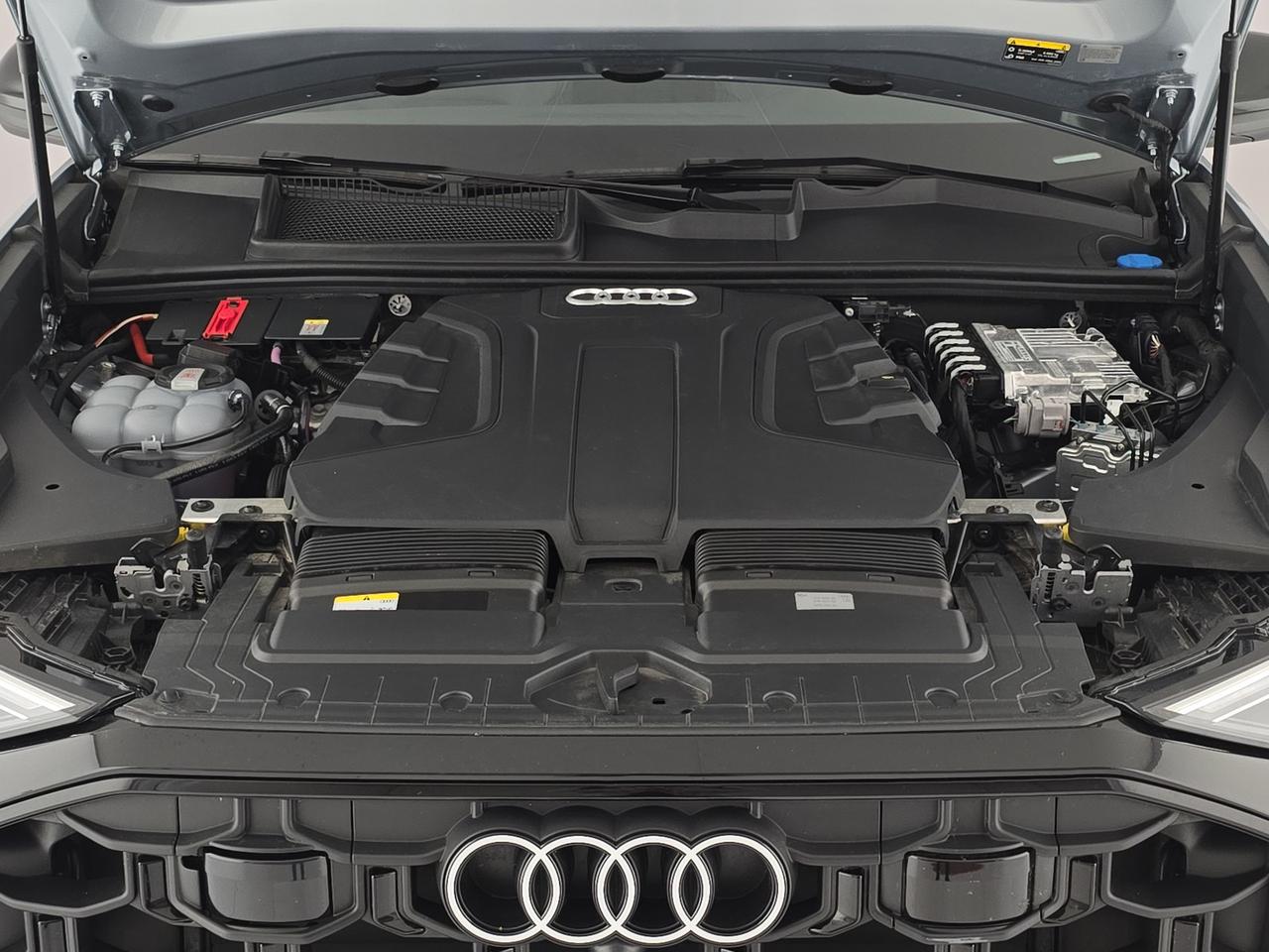 Audi Q8 3.0 tdi mhev s line edition quattro 286cv tiptronic