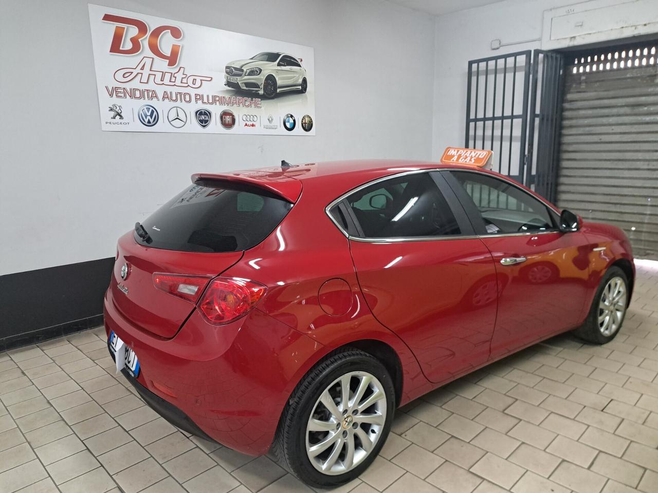 Alfa Romeo Giulietta 1.4 Turbo 120 CV GPL 2015 uni