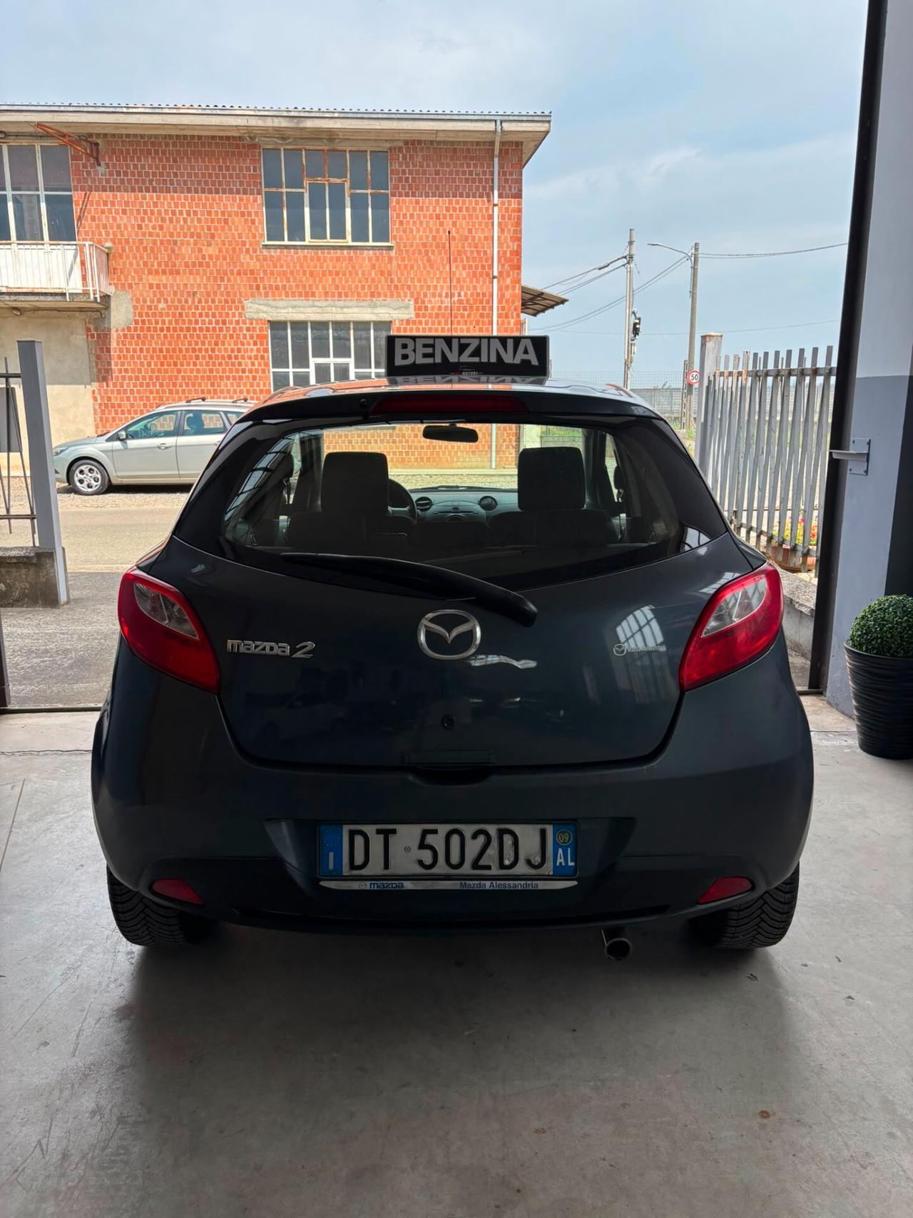 Mazda 2 1.3 16V 75CV