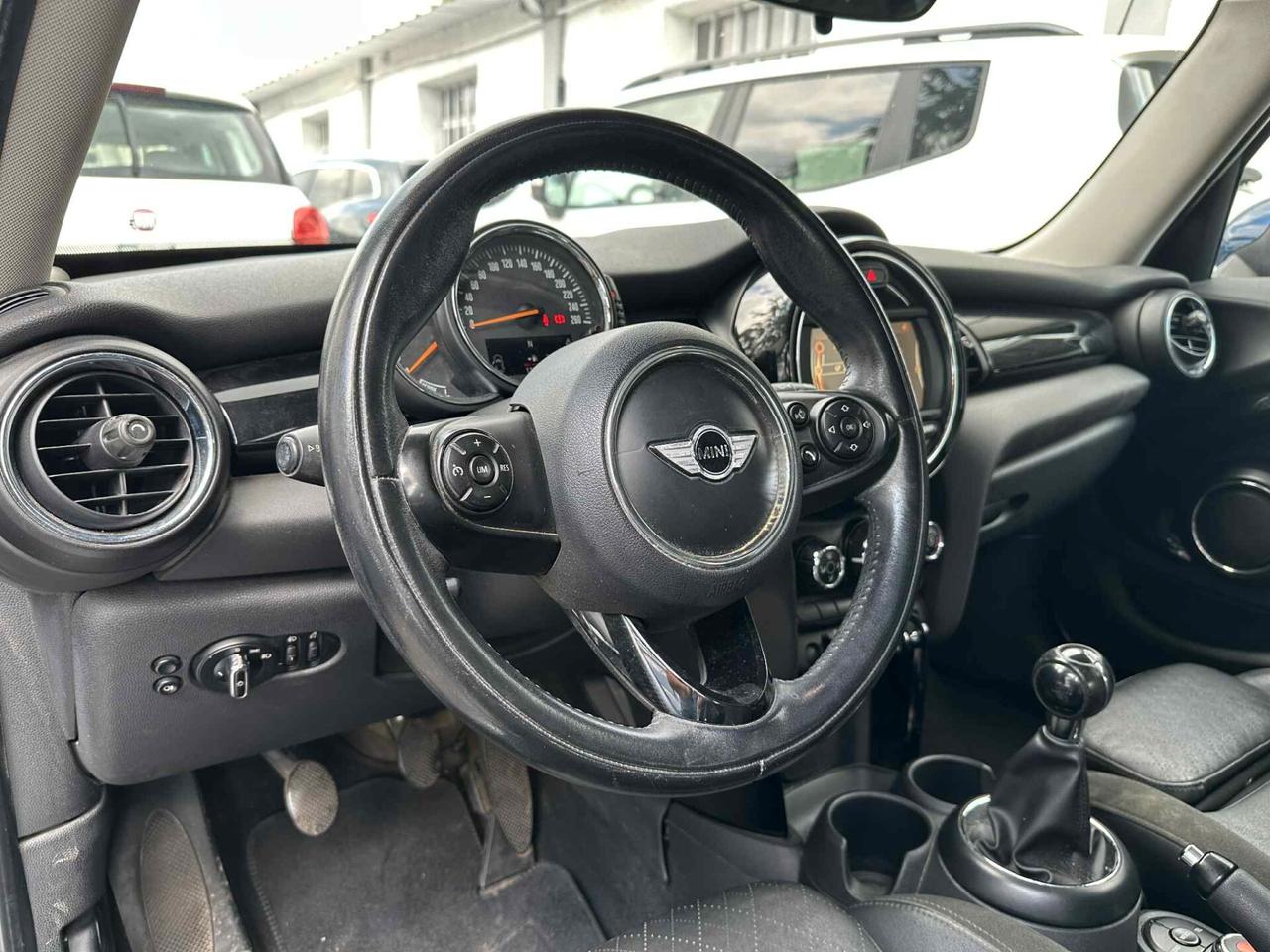 Mini 1.5 Cooper 5 porte