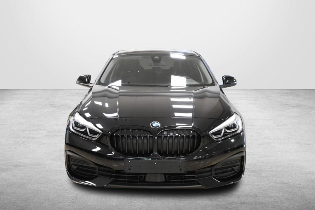 BMW 116D 6M BUSINESS ADVANTAGE *2022