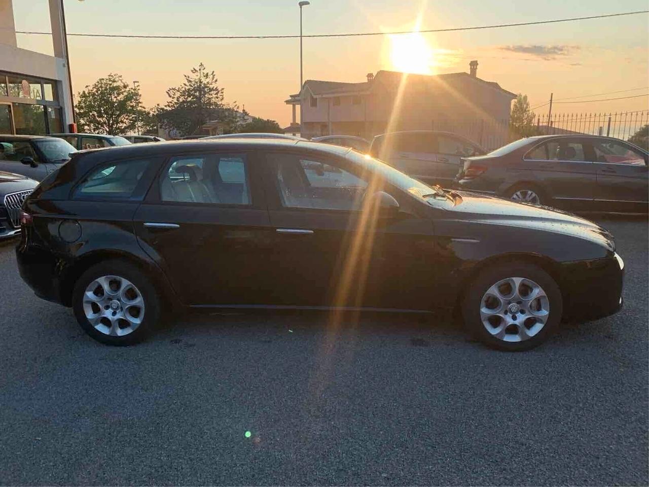 Alfa Romeo 159 1.9 JTDm Sportwagon