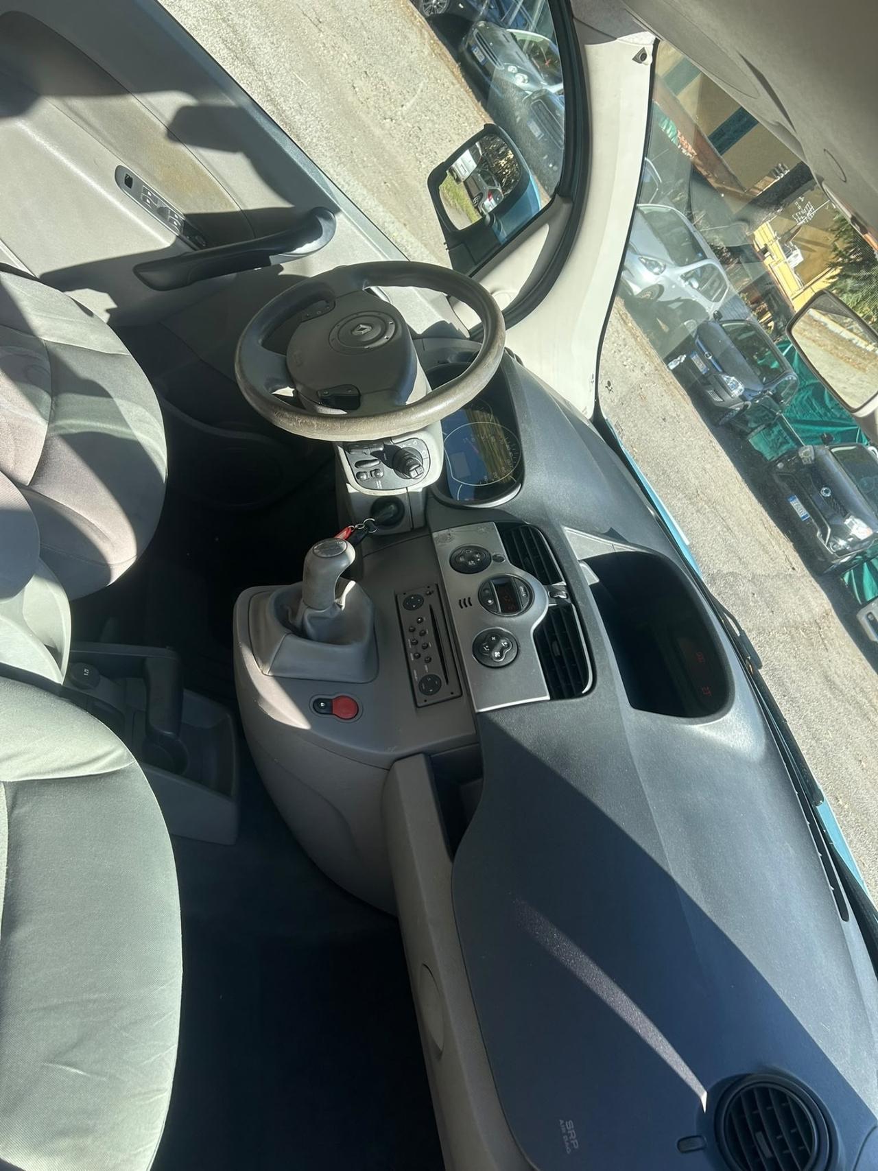Renault Kangoo 1.6 cc Benzina/GPL 80.000 km GPL 2032
