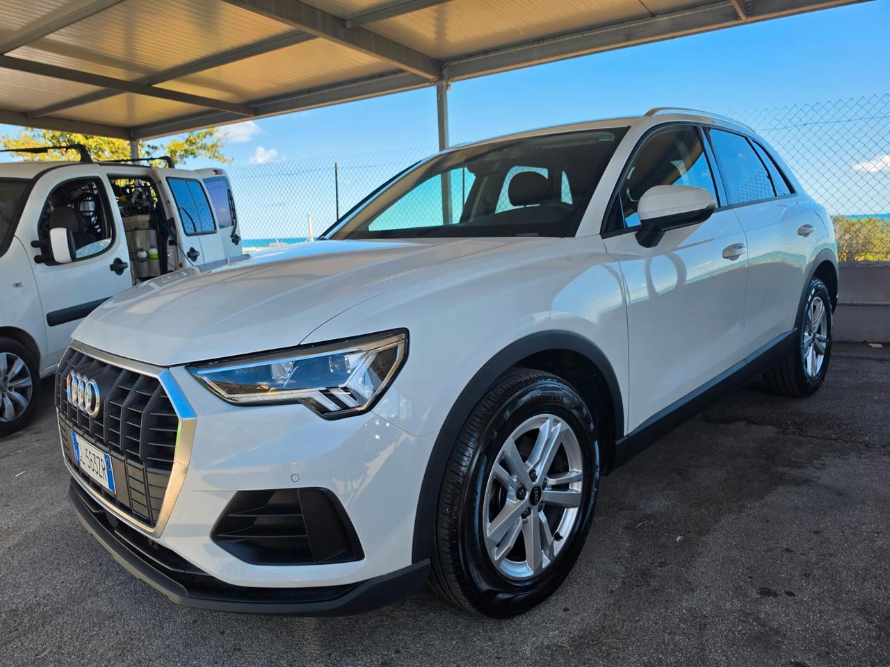 Audi Q3 35 TDI Business Advanced S-Tronic