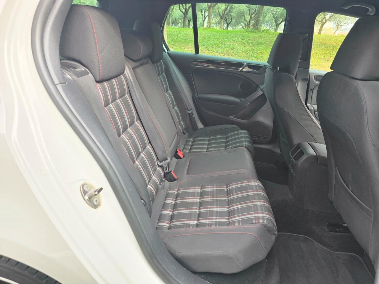 Volkswagen Golf GTI 2.0 BENZINA ANNO 12/2009 MOTORE E CAMBIO RIFATTO A 139000 KM IL 07/2015 ( PRESENTI FATTURE DEI LAVORI)