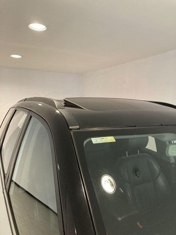 Mahindra XUV500 XUV500 2.2 16V FWD W8