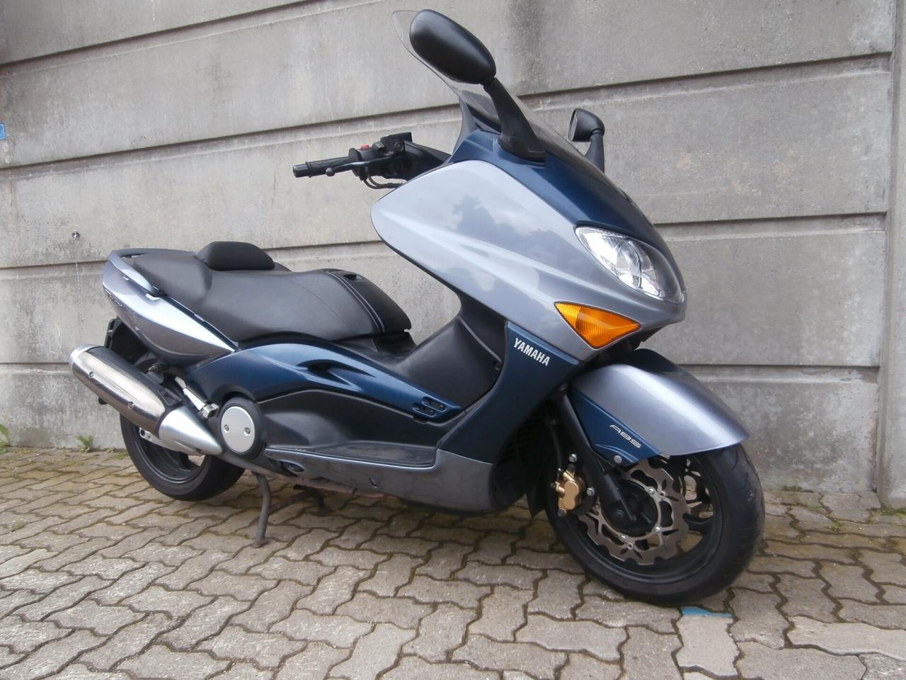 Yamaha T Max T-Max 500 (2004 - 07) passaggio incluso.