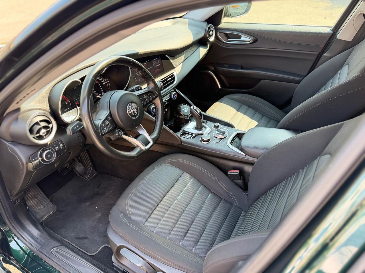 Alfa Romeo Giulia Business 2.2 #10776