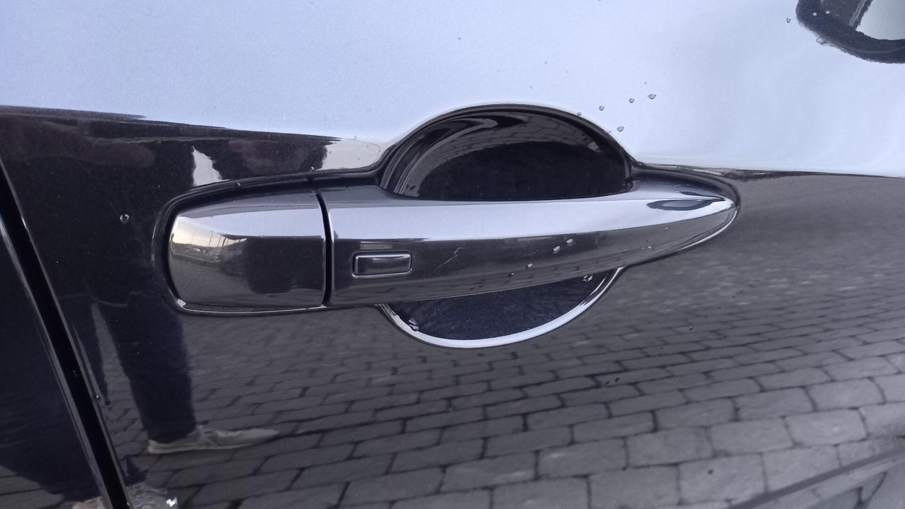 Nissan Juke 1.0 DIG-T 117 CV N-Connecta