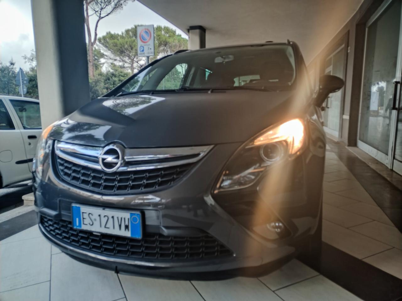 Opel Zafira Tourer 2.0 CDTi 130CV Cosmo