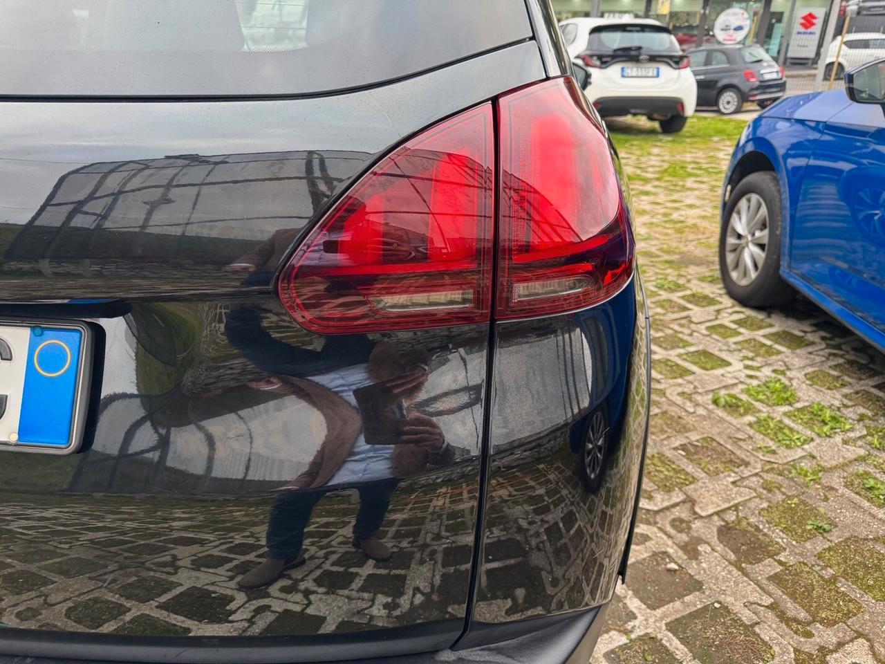 Peugeot 2008 1.5cc BlueHDi 102cv Allure Pack