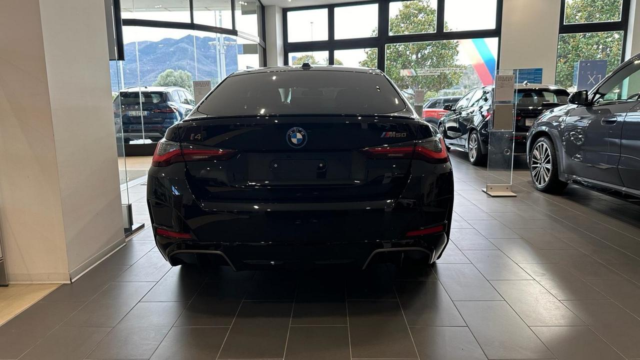 BMW i4 M50