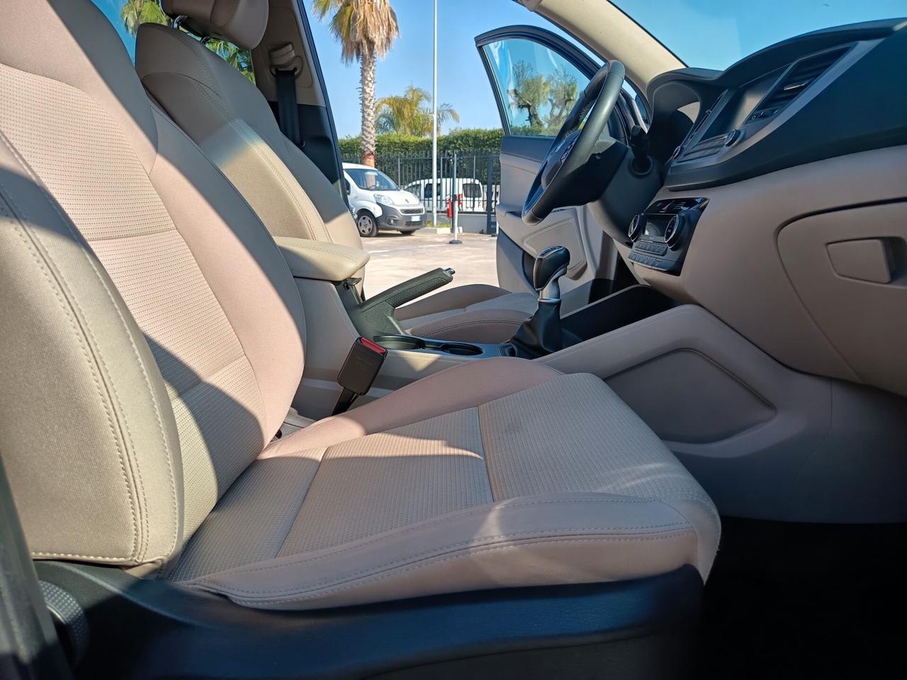 Hyundai Tucson 1.7 CRDi XPossible Anno 2015