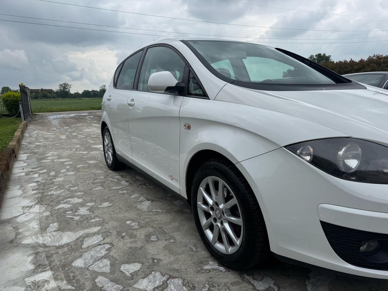 Seat Altea XL 1.6 TDI 105 CV CR DPF DSG Style neopatentati