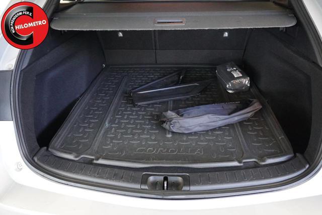 TOYOTA Corolla Touring Sports 1.8 Hybrid Business