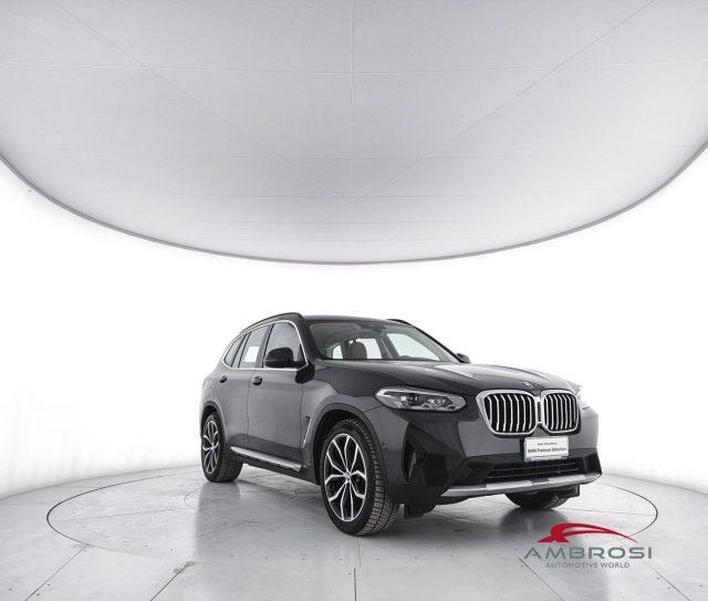 BMW X3 xdrive20d mhev 48V auto